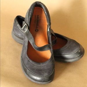 Merrell Mary Janes Genuine Leather Size 8